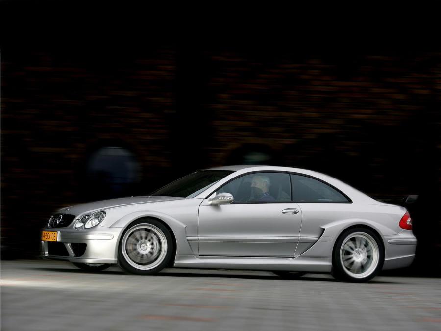  Mercedes-Benz CLK55 AMG DTM Street Version 2004 года  (фото 15 из 21)